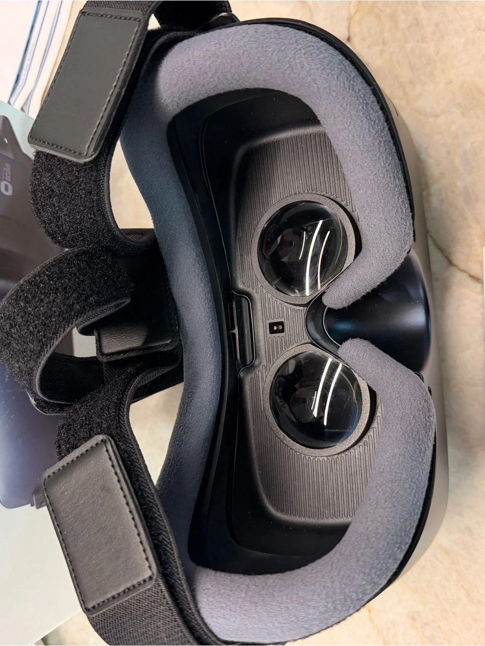 Samsung Oculus Gear VR Headset - Blue Black